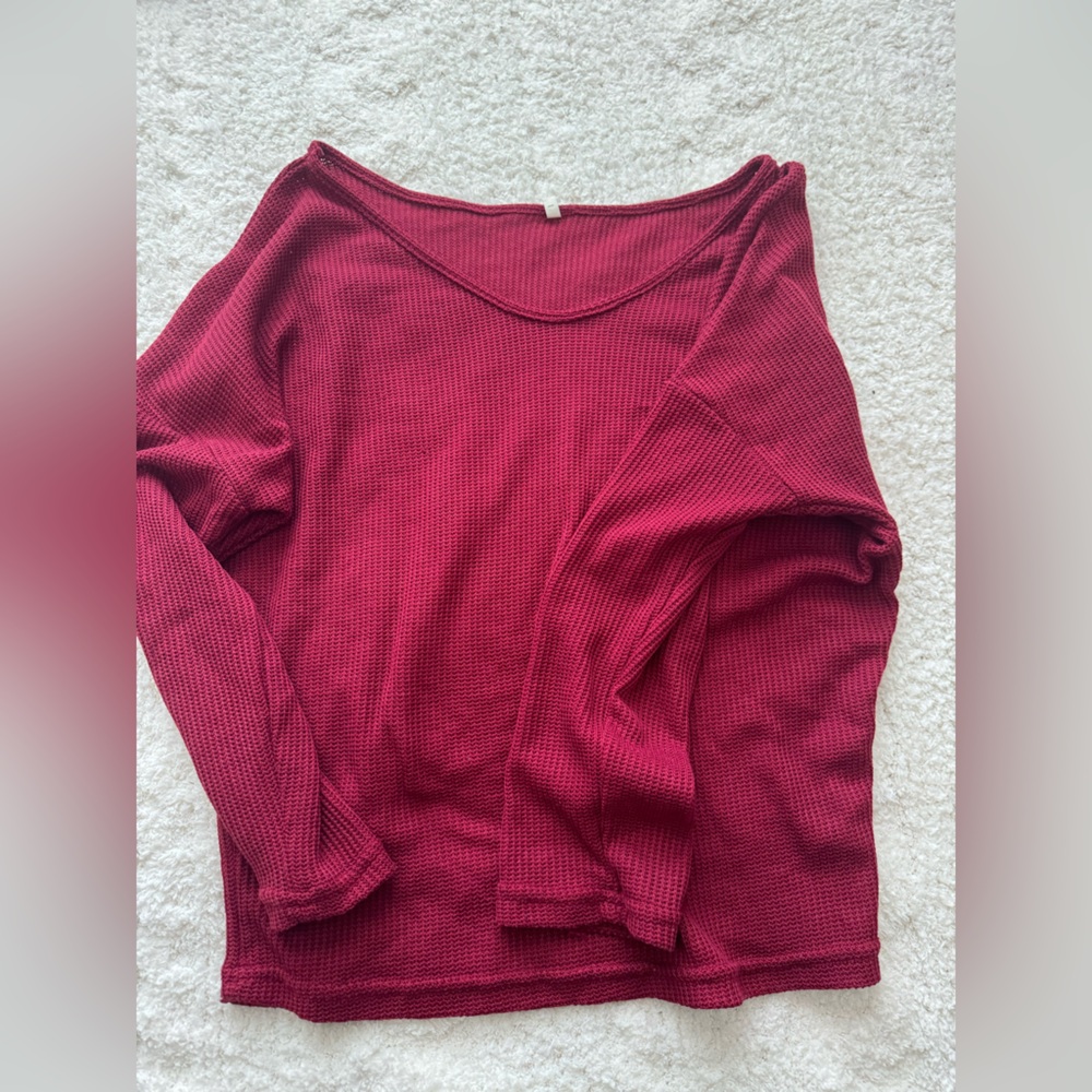 Maroon knitted longsleeve